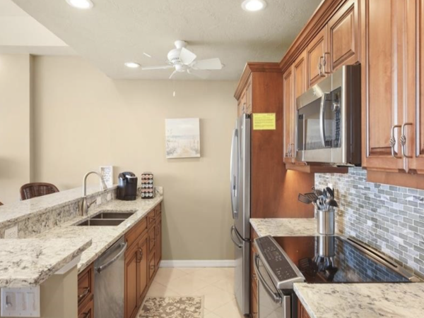 Beach View 1 Bedroom Condo on Siesta Key Beach